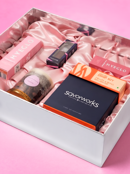 Hyeglo x Savorworks Festive Indulgence Gift Box – The Candle Edit